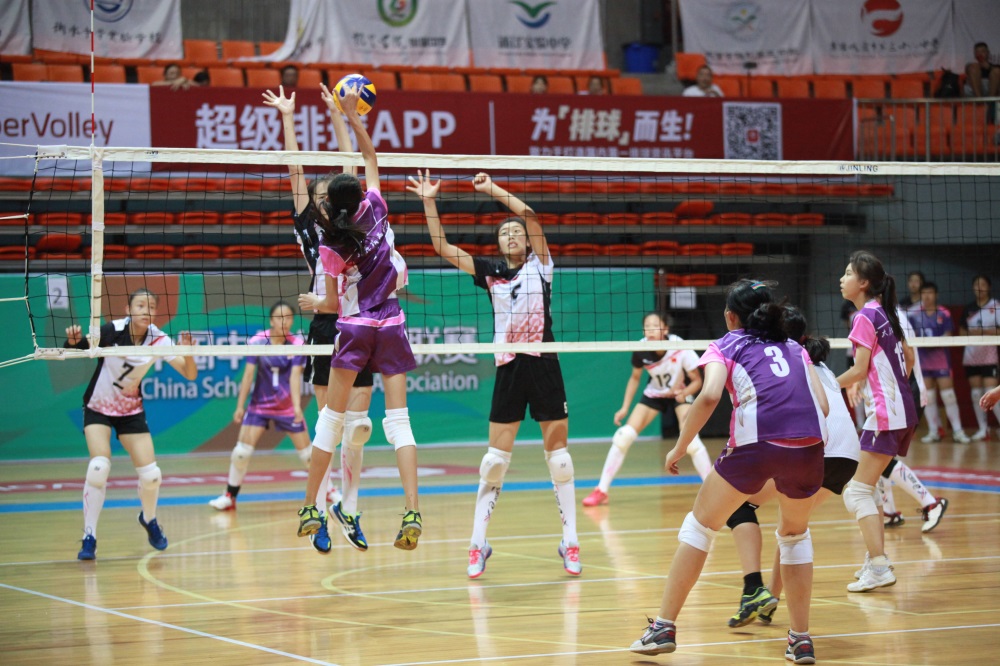 继2023年12月国乒女队在WTT名古屋女子总决赛包揽单、双打冠军后